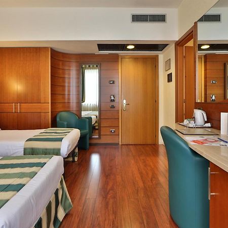 Hotel Mirage Sure Hotel Collection By Best Western Milano Exterior foto