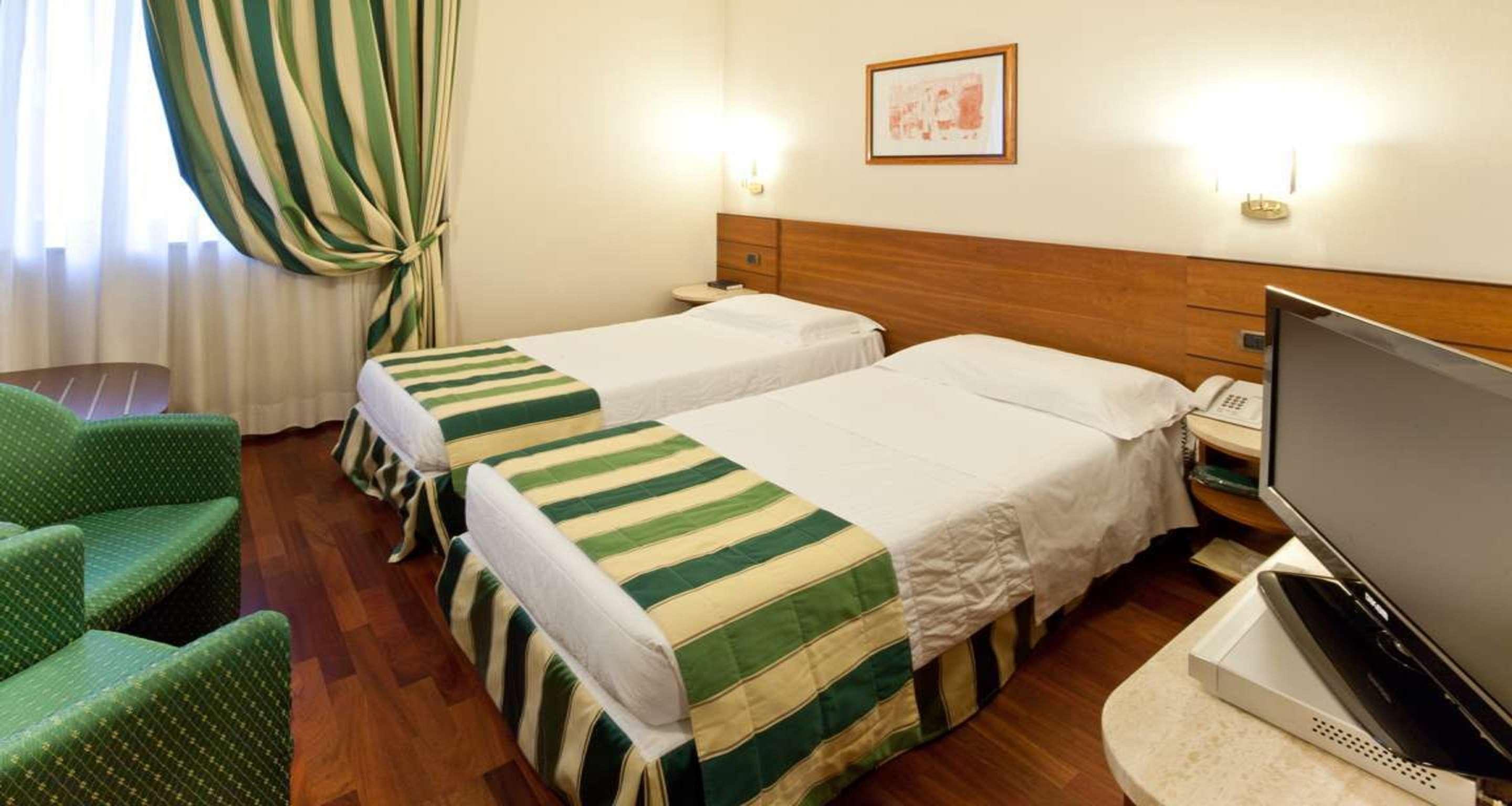 Hotel Mirage Sure Hotel Collection By Best Western Milano Exterior foto