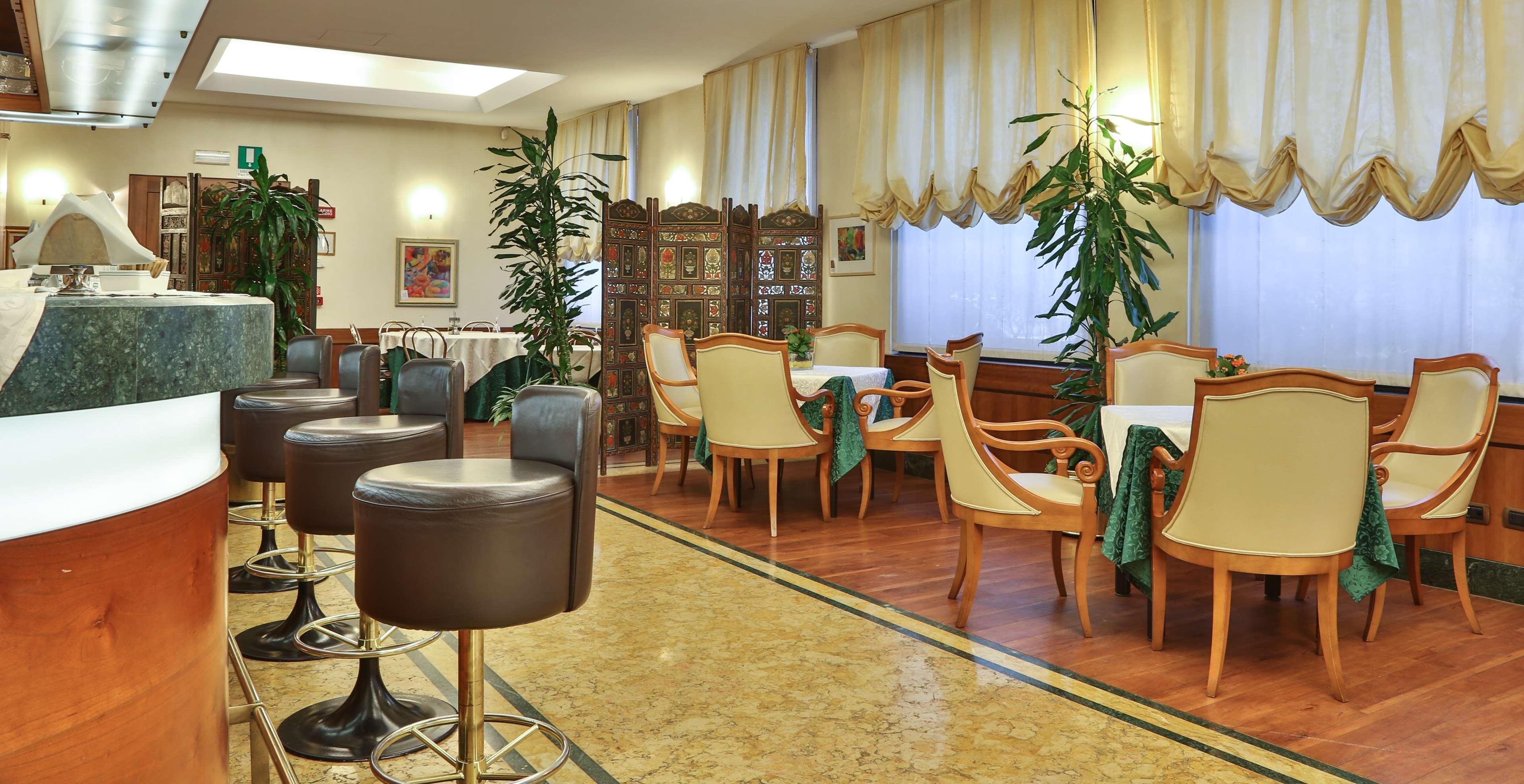 Hotel Mirage Sure Hotel Collection By Best Western Milano Exterior foto